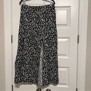 Nine West Black and White Zebra Print Midi Skirt